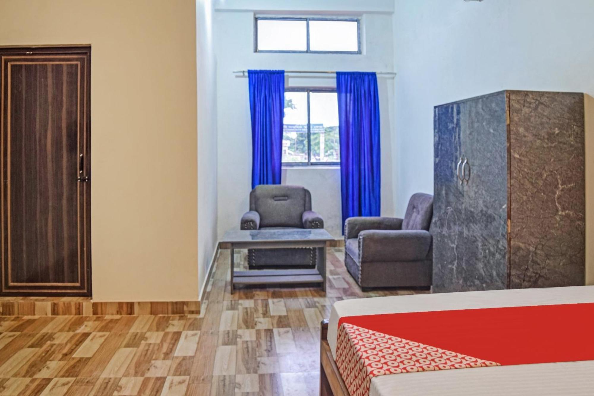 Spot On Jp Guest House Kaharpara المظهر الخارجي الصورة