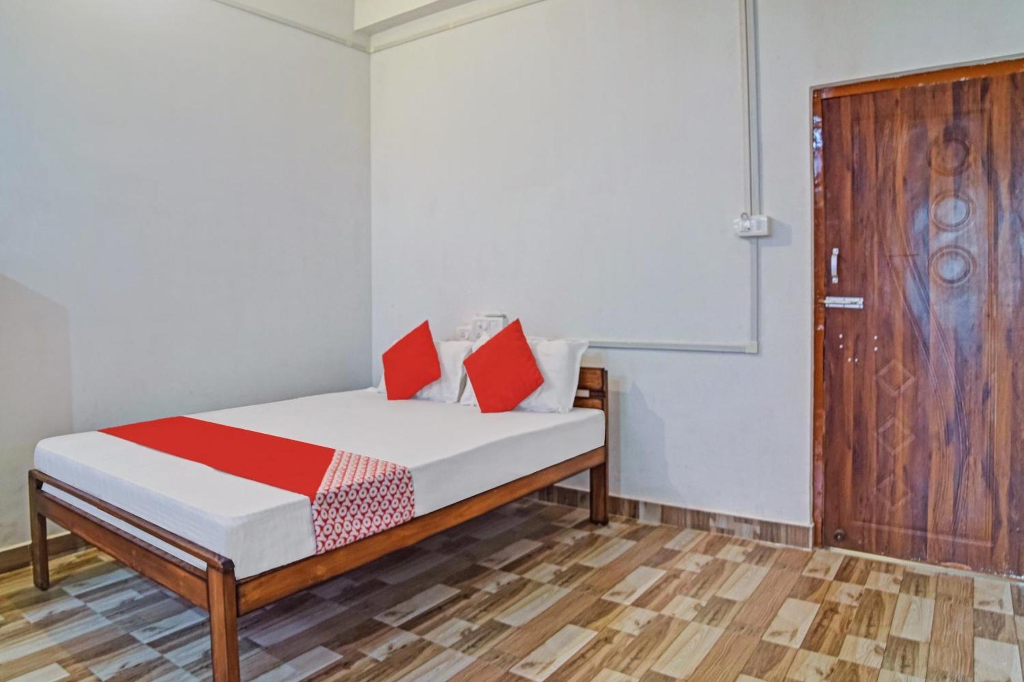 Spot On Jp Guest House Kaharpara المظهر الخارجي الصورة